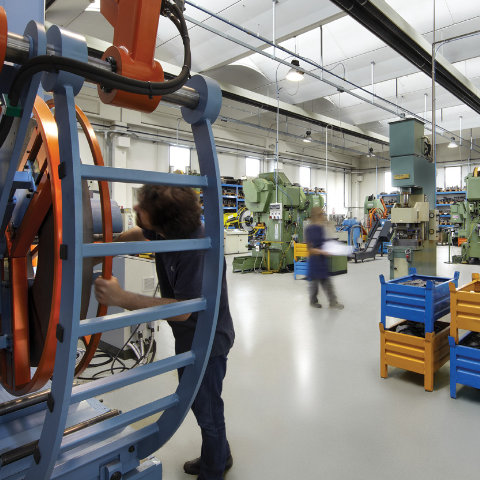 lavori svolti all'interno dell'azienda